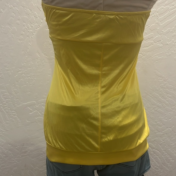 Yellow silky tube top - Picture 2 of 2